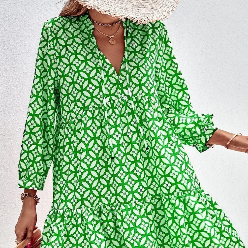 boho Floral Print Tie Neck Smock Dress - green - Picture 3 of 5